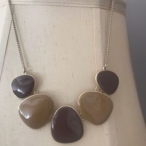 Two toned brown necklace